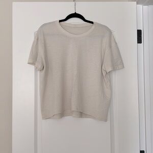 Lululemon short sleeve shirt